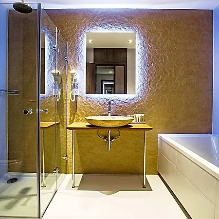 Martin Hotel 4*